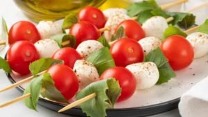 Easy Caprese Skewers Recipe