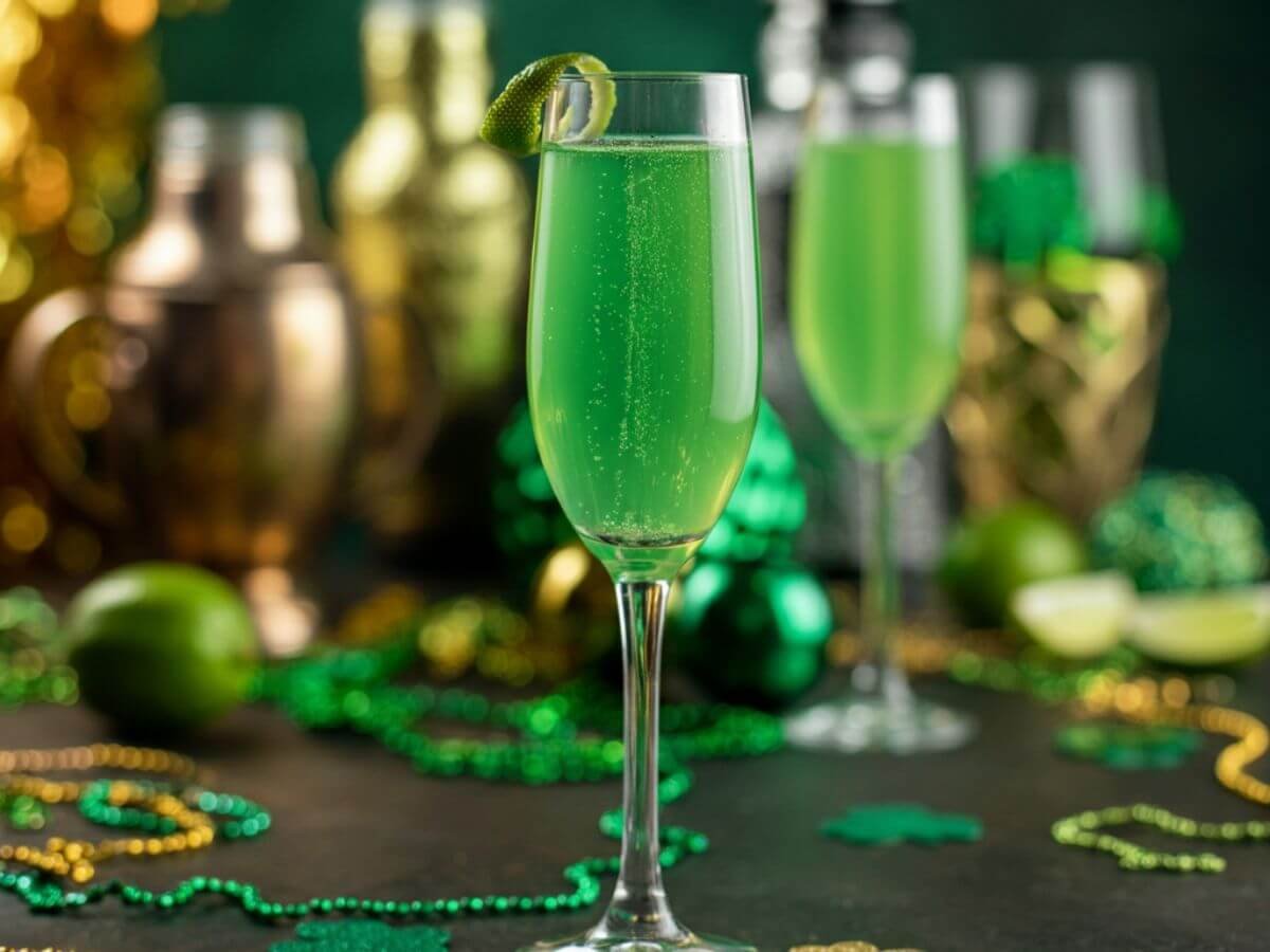 Green Mimosa Cocktail for St. Patrick's Day